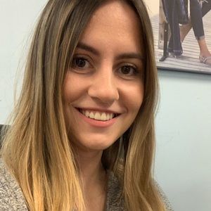 Meet your Posher, Cansu